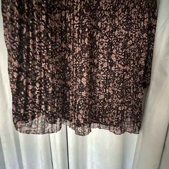 Pretty summer dress - Picture 4 of 5